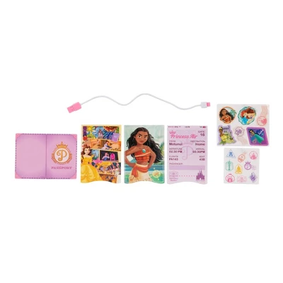 Disney Princess Style Collection Deluxe Suitcase 8 Disney Princess Style Collection Deluxe Suitcase - Image 8